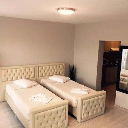 Ferienwohnung Prestige Flats Brüssel Zimmer foto